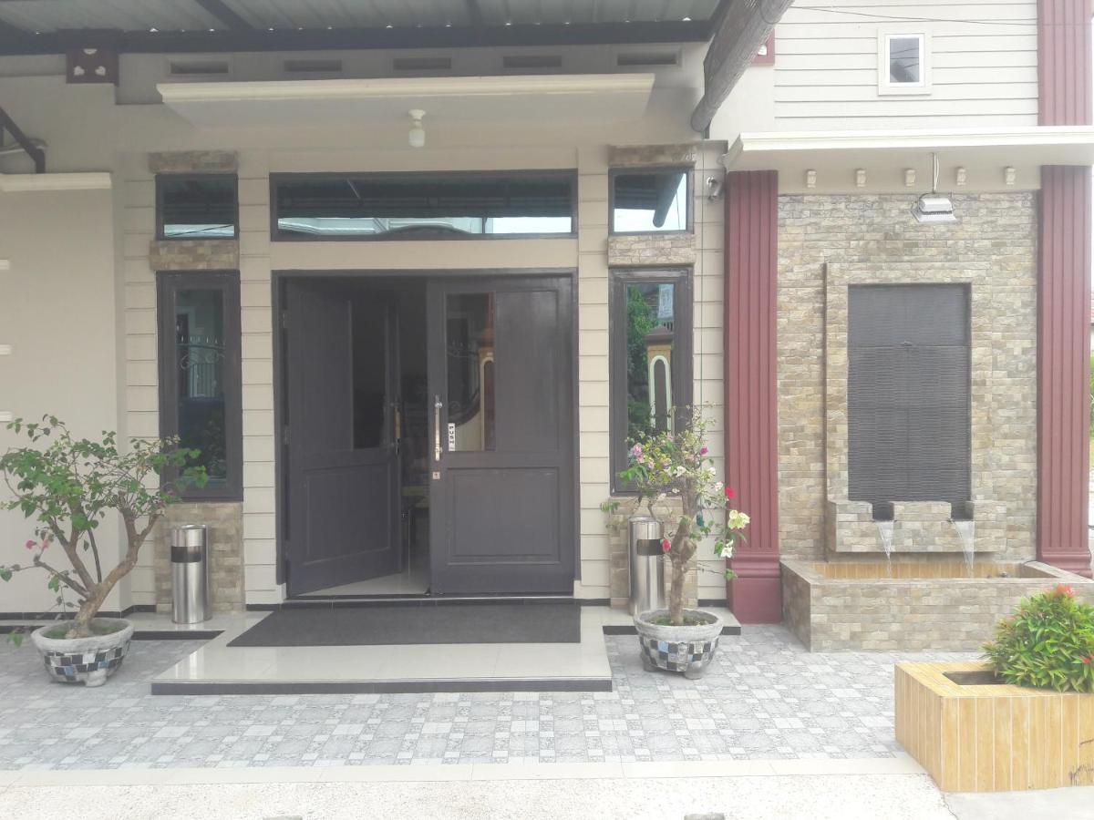 Hotel Assyifa Tanjungbalai Εξωτερικό φωτογραφία